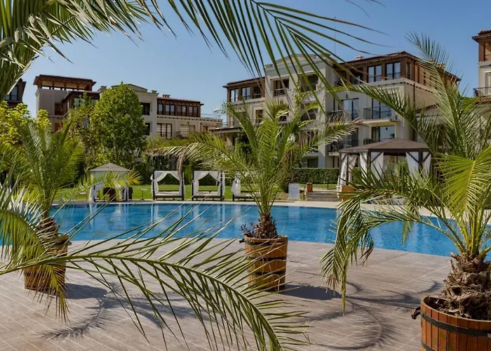 Апартамент Life