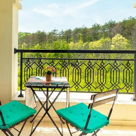Life Apartament